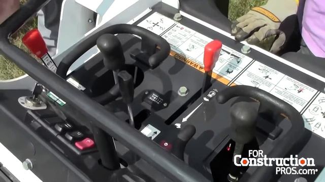 Novice Orientation to Operating Bobcat’s MT85 Mini Track Loader смотреть онлайн