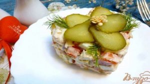 Салат с куриной грудкой и сладким перцем