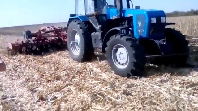 Показы сельхозтехники в работе (Оскольские сельхозмашины)