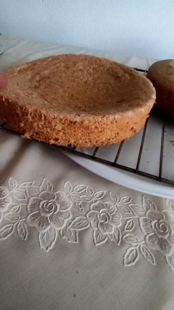 первый корж " комом" :-)