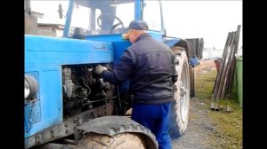 МТЗ-80Л запуск двигателя .Starting the engine in Russian