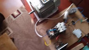 Трёхфазник через "П М Е- 211"  в сеть 220в . Three-phase through "PME- 211" to the 220V network👍👍👍