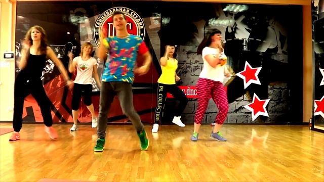 Zumba Fitness - Darte un beso - Prince Royce by Z4 GROUP ZUMBA ZUMBAFITNESS