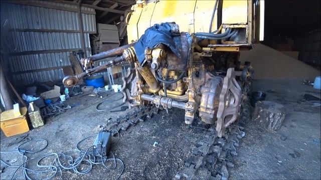 Установка светотехники, пуск ДТ-75, ночная обкатка МТЗ-80! (2 апреля) смотреть онлайн