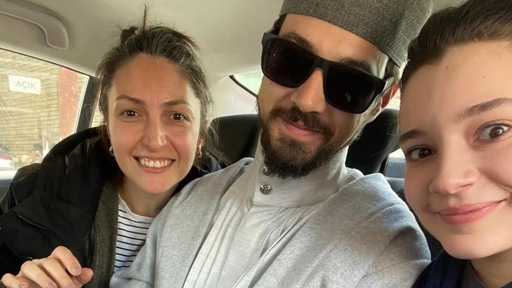 Сериал "Красные бутоны", 45 серия с переводом смотреть онлайн