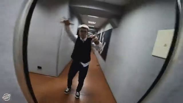 Artem Spitfire 🔥 krumper vlog / Dance Colors show смотреть онлайн