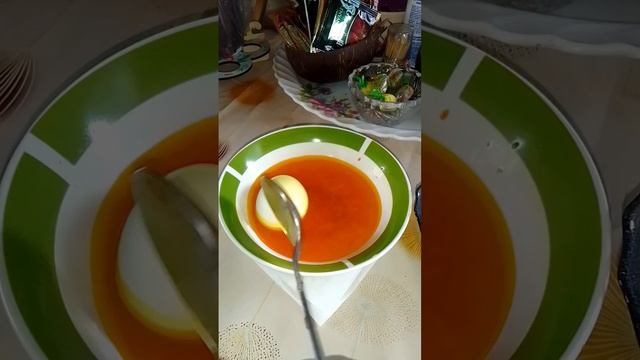 красим с Алиной яйца
