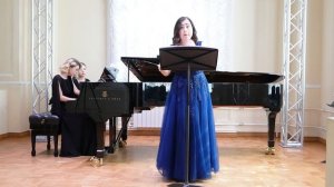Александра Конева исполняет романс Прокофьева "Голос птиц". Фортепиано — Мария Чугунова
