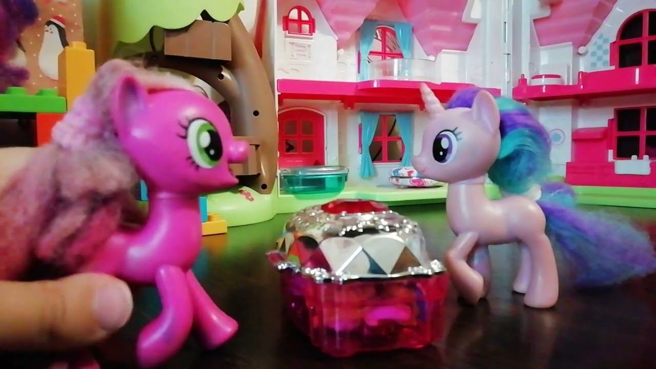 Пони в лагере 2 |13 серия| У пони новенькая? смотреть онлайн