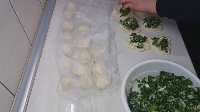 Healthyspinach pies. пирожки с шпинатом. смотреть онлайн