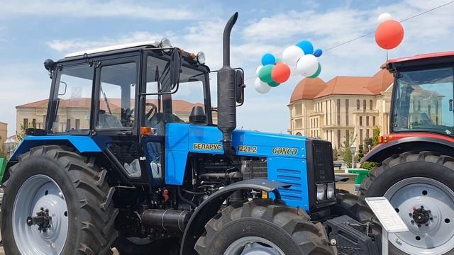 Выставка новейших Белорусских тракторов 2019 смотреть онлайн