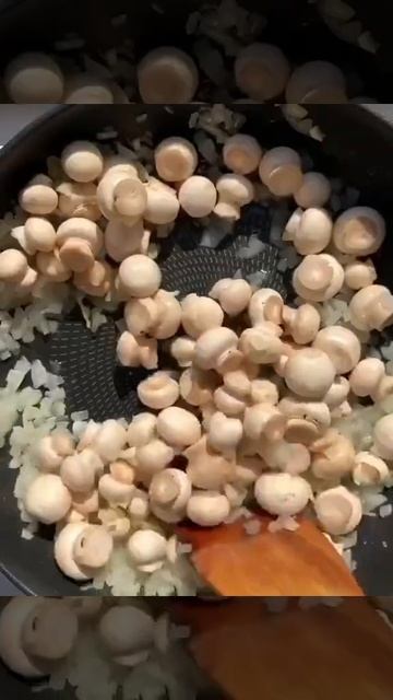 Куриное хачапури??? Да, и очень вкусно! Готовим грудку. смотреть онлайн