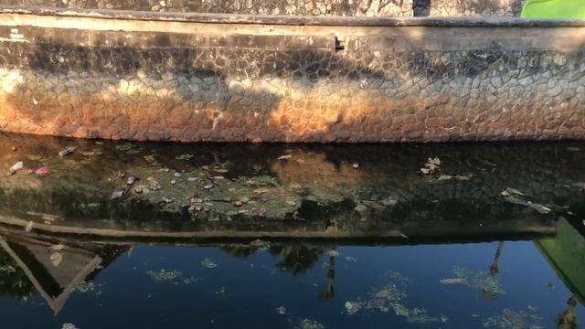 Сточные воды пляжа Карон. Речка-вонючка пляжа Карон. Золотой дракон. смотреть онлайн