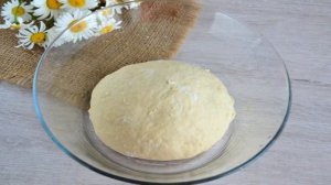 Тонкая пицца с колбасой и сыром