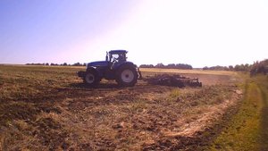 сенокос продолжается кошу сено и обработка поля дисками бдт 7 ( 1 2 3 июля ) 2018