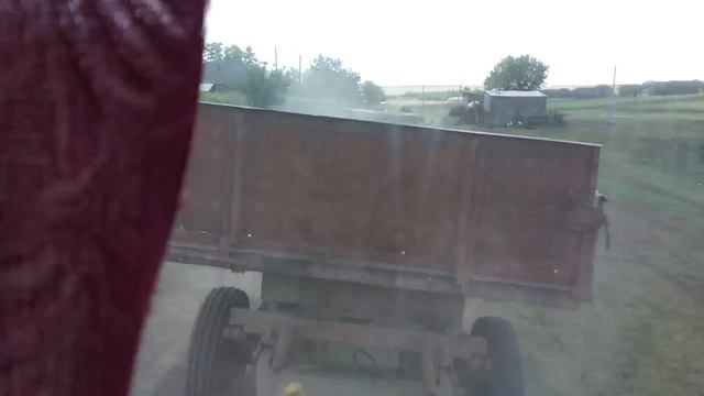 МТЗ 80 и Прицеп 2ПТС 4. Идем на загрузку тюков /Moldova