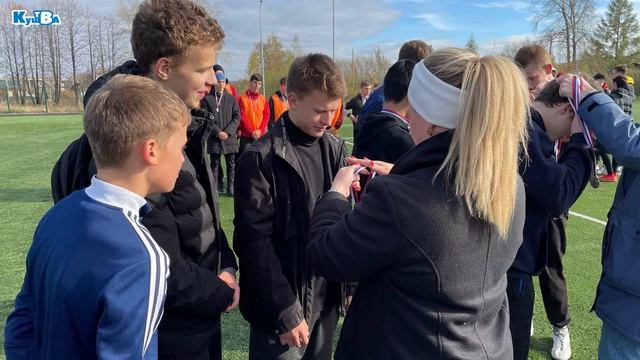 Школьный мяч смотреть онлайн