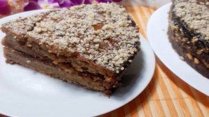 Бисквит из сливового варенья