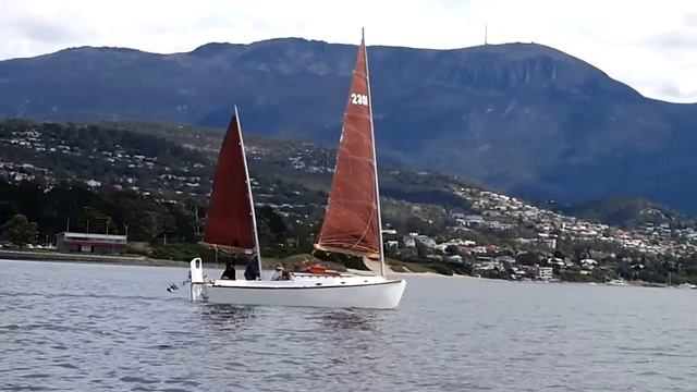 Norwalk Islands Sharpie NIS 23 'Shearwater' смотреть онлайн