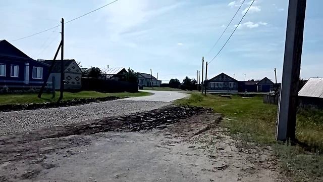 21-й век начинается!!! В глухой деревеньке Каменный Овраг (Неверкино, Пенза) будут класть асфальт. смотреть онлайн