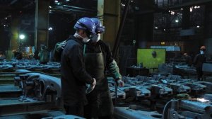 Профессия-обрубщик / Концерн "Тракторные заводы"