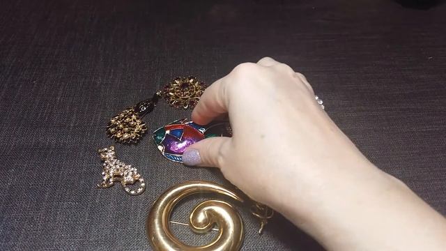 28. Обзор винтажных украшений из Америки 🇺🇸 смотреть онлайн