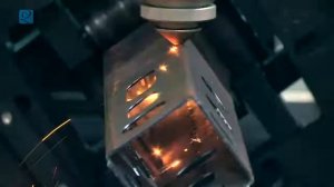 JQ 1530 волоконный лазер 500вт для резки листа + трубы/laser cutting machine