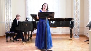 Александра Конева исполняет романс Рахманинова "Как мне больно". Фортепиано — Егор Жирков