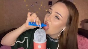 АСМР ем свою косметику 👛 / asmr 💍