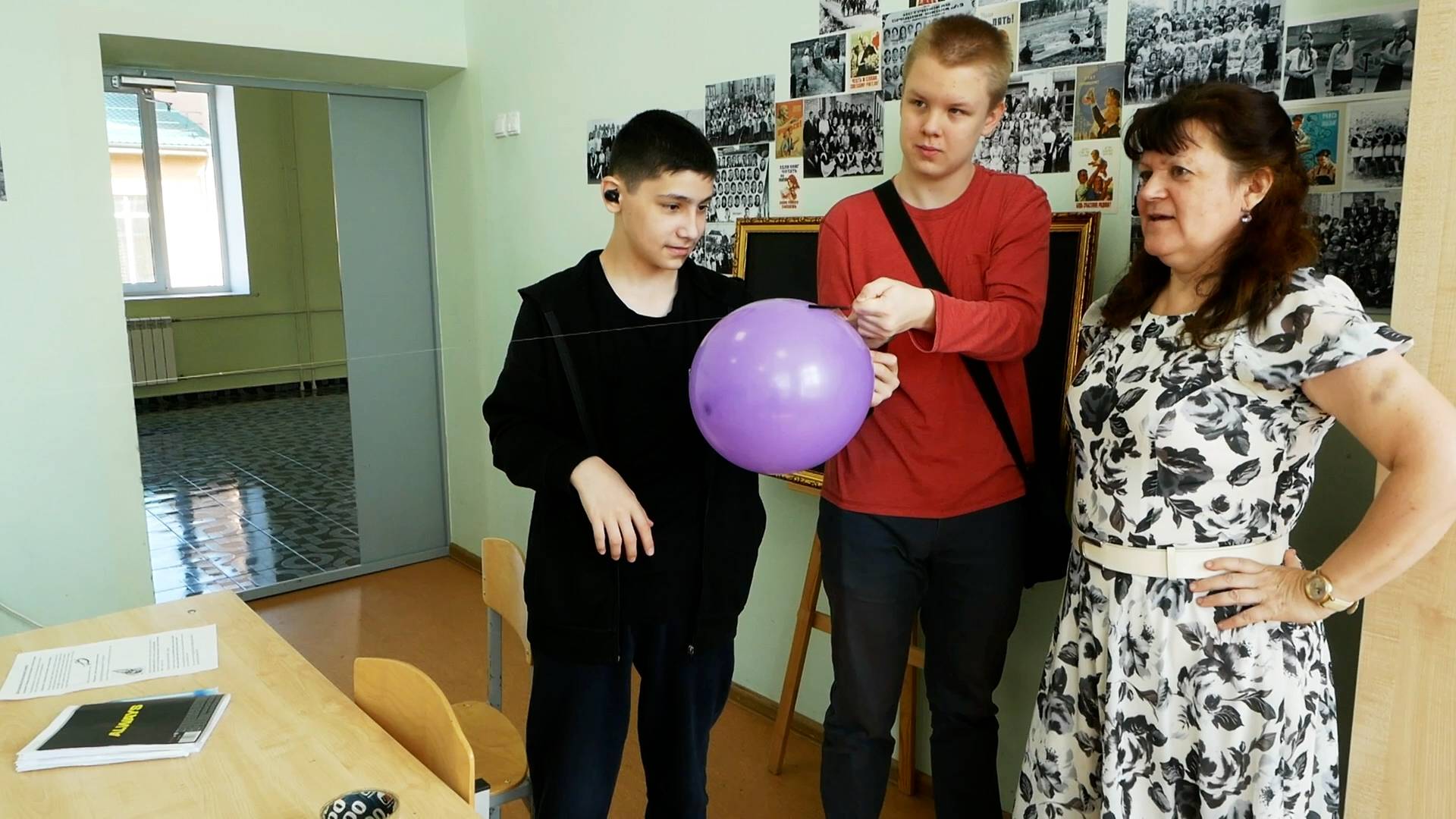 Занимательная физика. Импульс и реактивное движение.