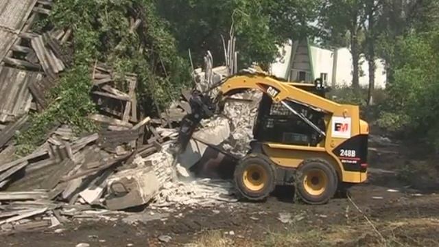 CATERPPILER 248В и гидравлическим молотом CATH55D смотреть онлайн