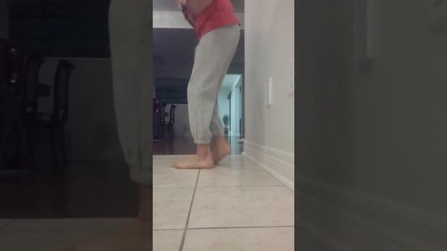 Girl attacks me (I use my karate skills ) смотреть онлайн