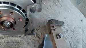 Биение тормозов, тормозит рывками. Возможные причины и их устранения.Часть 2