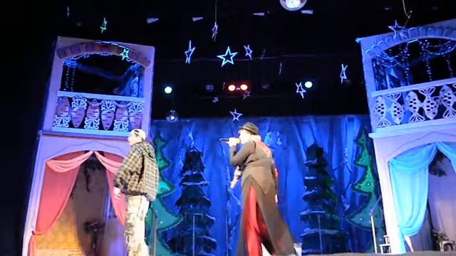 Украинский театр.Новогоднее шоу "Кто в доме хозяин ?" смотреть онлайн