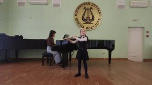 В. Попп "Венгерский танец 2", В. Цыбин "Менуэт", исп. Шевелина Виктория (флейта, 7 лет)