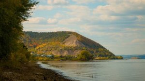 Пахнет дымом и грустно очень...