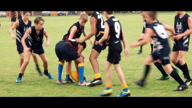 Belmont v Huntingdale Junior Footy - August 4 2019 - Part One - Olympus EM1 mkii + Olympus 40-150mm