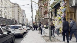 🌷💖 Погрузись в чудесную весну Еревана: экскурсия по городу в апреле 2025 🚶♂️😮🌸☀️🌿