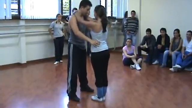 figure acrobatic salsa David Santamaria Bogota- Colombia смотреть онлайн