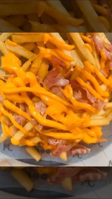 patatas con queso y bacon  100 montaditos short