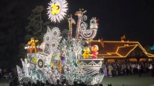 Disney Land Tokyo Parade 1