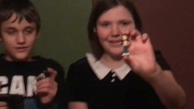 Stranger Things mystery mini смотреть онлайн