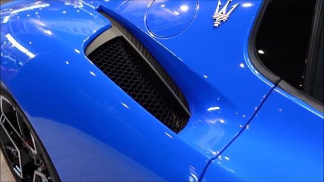 Maserati MC20 - Retro Classics 2024 - Stuttgart смотреть онлайн