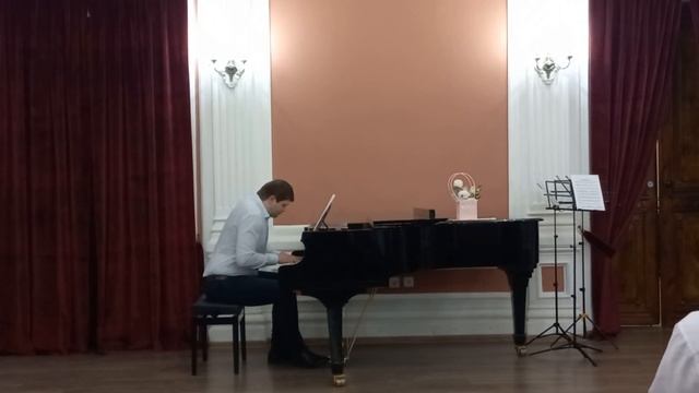 Антон Лысов "Море". Исполняет Александр Губарьков. 15.04.2024г. Казань. смотреть онлайн