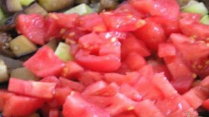 Овощное рагу с баклажаном и зеленой фасолью