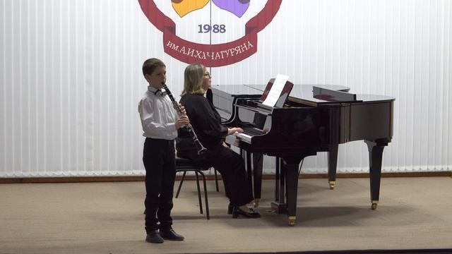 Е. Крылатов "Колыбельная медведицы"
Н. Шадрин "Бравый генерал"