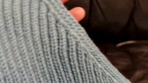 Жилет английской резинкой с V-вырезом. Проблема  бросового ряда.