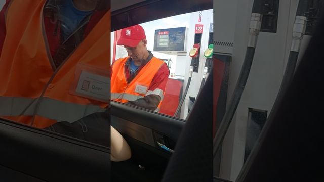 Позитивный Лукойл в Саратове смотреть онлайн