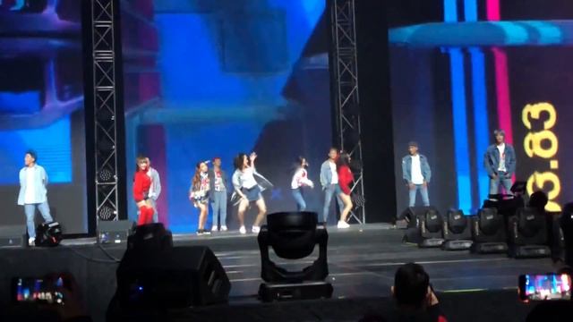 QFest. DANCE LINE смотреть онлайн