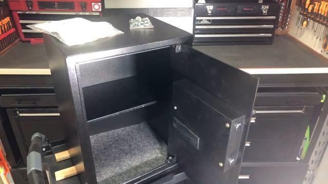 Unboxing - TACKLIFE 1.8 Cubic Feet Safe Digital Lock Box 50SA смотреть онлайн